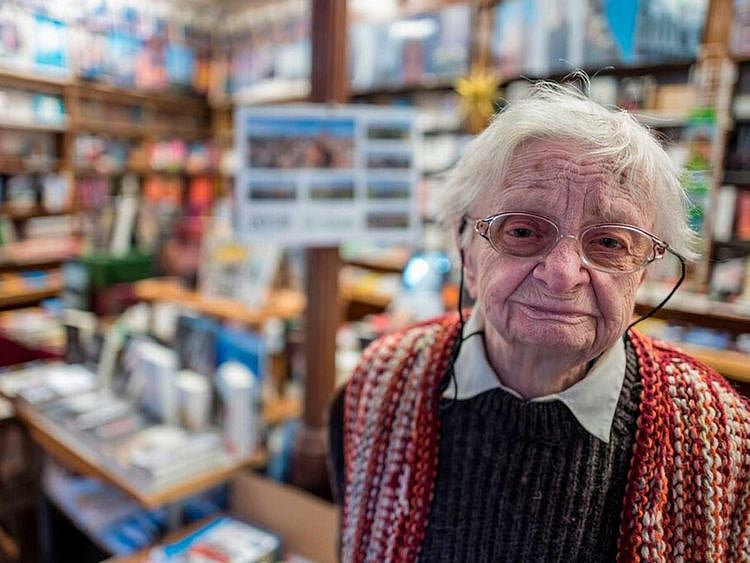 Helga Weyhe German bookstore