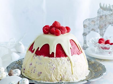 Raspberry and nougat ice-cream pudding
