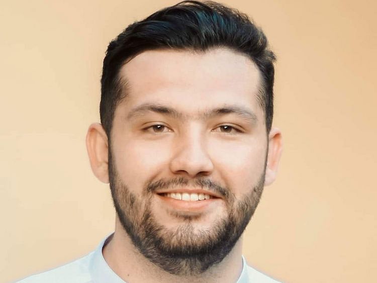  Hassan Ali Kasi, 21, a student of International Islamic University in Islamabad