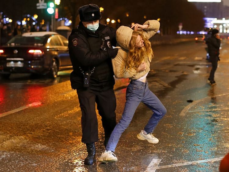 Copy of Russia_Navalny_Protests_17194.jpg-9b36f-1611490103500