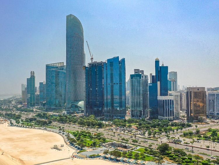 Stock Abu Dhabi skyline