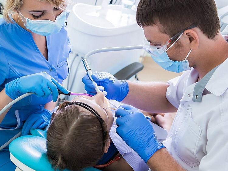 Stock Dental surgery