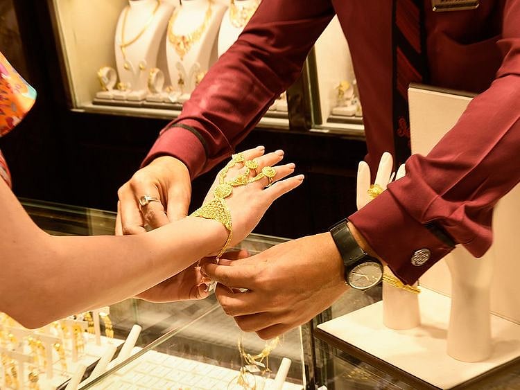 Stock Dubai Gold