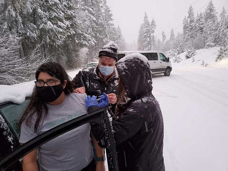 Oregon vaccination snowstorm US covid