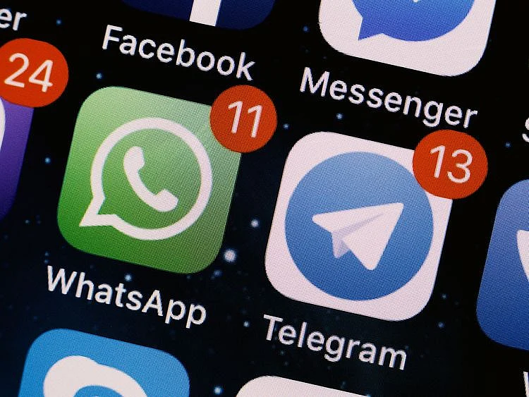 STOCK whatsapp telegram