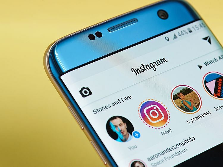 Instagram 