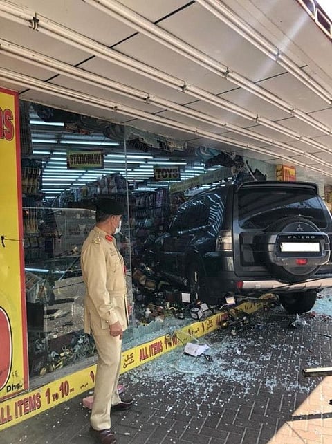 The driver lost control on the wheel, jumped the pavement and smashed the shop.