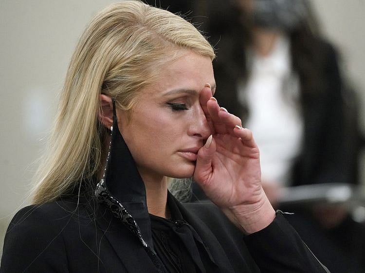Copy of Paris_Hilton_Boarding_School_51122.jpg-d1748-1612849373276