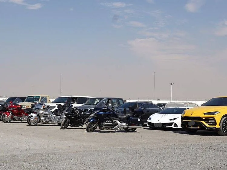 seized vehicles-1613308592497