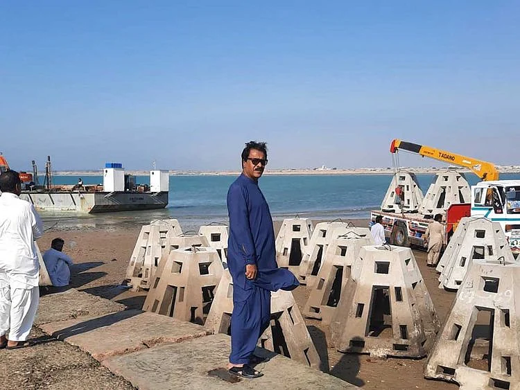 Concrete blocks pakistan artificial reef