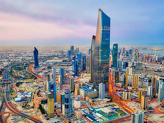 Kuwait: Expatriate teacher receives salary for 19 years without reporting to work 