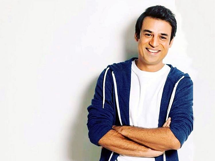 Pakistani director Adnan Sarwar