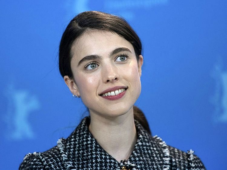 TAB 210222 margaret-qualley1-1613974942368