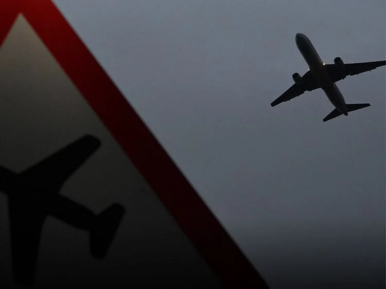 Aircraft, aeroplane