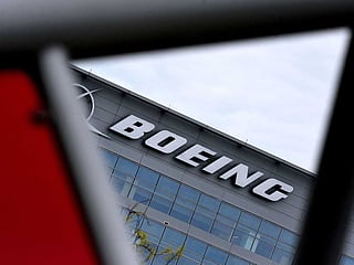 Boeing settles with 1 plaintiff in 737 MAX crash trial