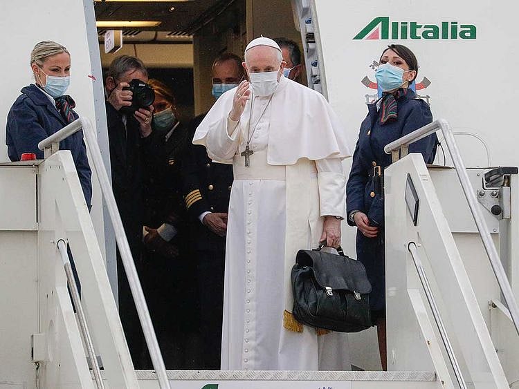 Pope francis italy airport