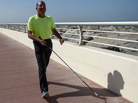 Why is this blind US Supreme Court judge walking for hours in Dubai