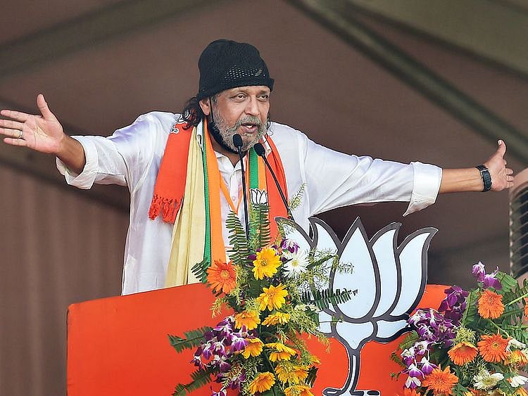 Kolkata: Bollywood actor Mithun Chakraborty addresses a public meeting after he joined BJP ahead of West Bengal Assembly Polls, at Brigade Parade Ground in Kolkata, Sunday, March 7, 2021. 