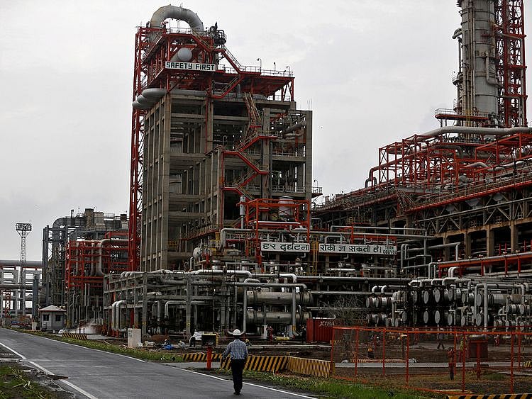 Essar Oil  in Vadinar