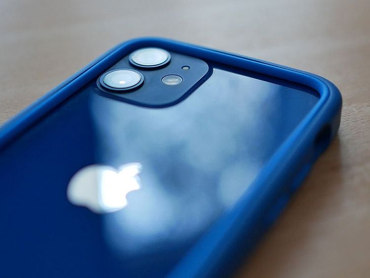 STOCK iphone 12