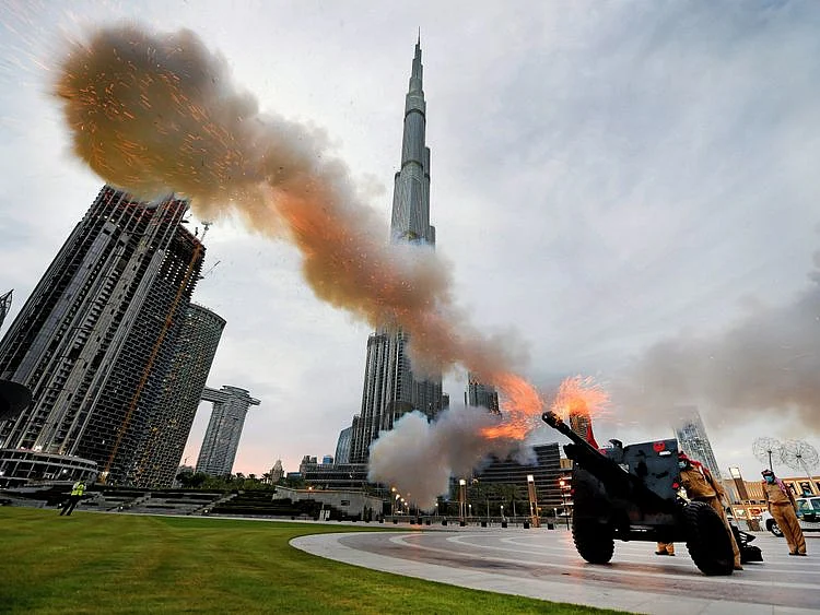 Ramadan cannon fire