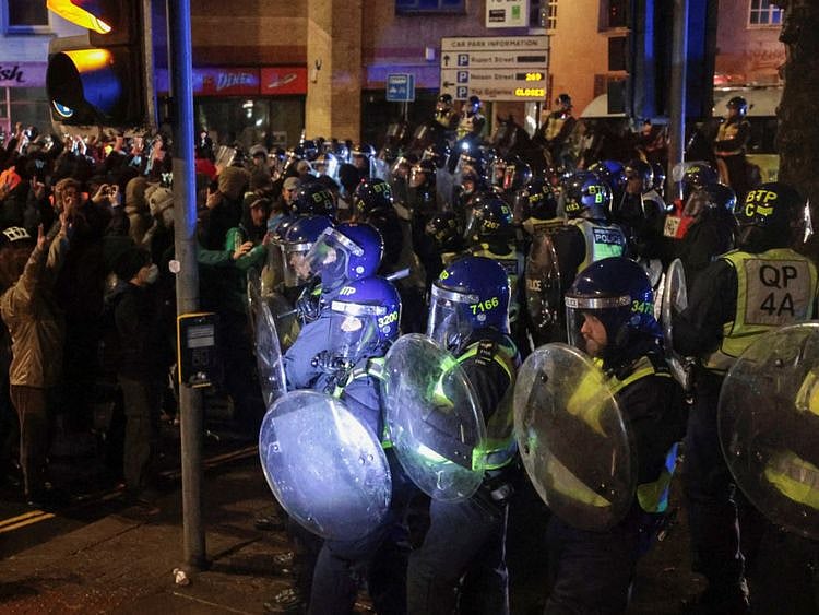 Copy of 2021-03-26T232734Z_477742754_RC2BJM9KVD0E_RTRMADP_3_BRITAIN-PROTESTS-BRISTOL-1616837664488