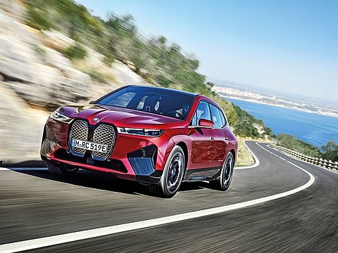 The BMW iX redefines the successful Sports Activity Vehicle concept, based on a new modular toolkit on which the future of the BMW Group will be built