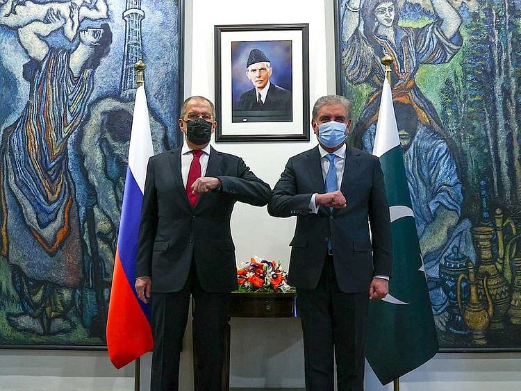 Shah Mahmood Qureshi with his Russian counterpart Sergey Lavrov Pakistan