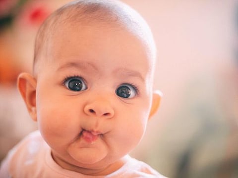 10 Creative play ideas to encourage your baby to talk