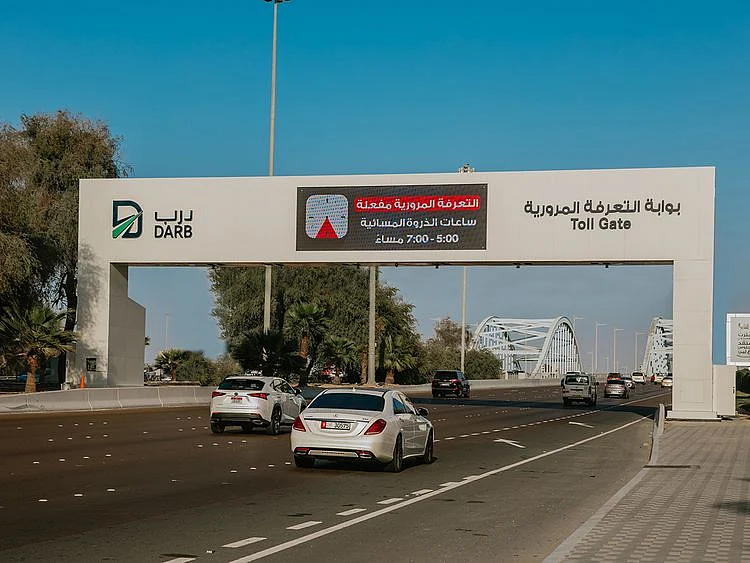 Stock Abu Dhabi Darb road toll