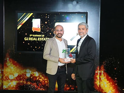 GJ Real Estate receiving the Bayut Dubizzle 2020 Award