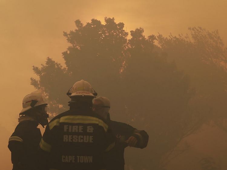 Copy of South_Africa_Cape_Town_Fire_51786.jpg-75873-1618827304994