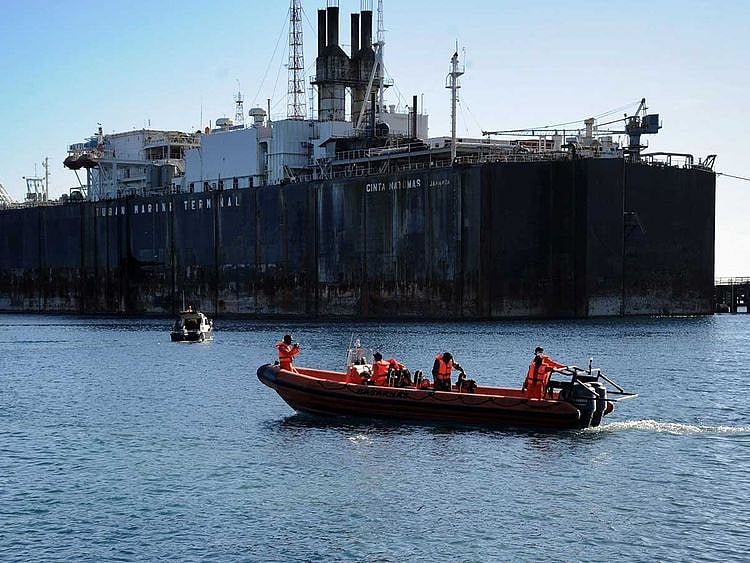Indonesia rescue submarine
