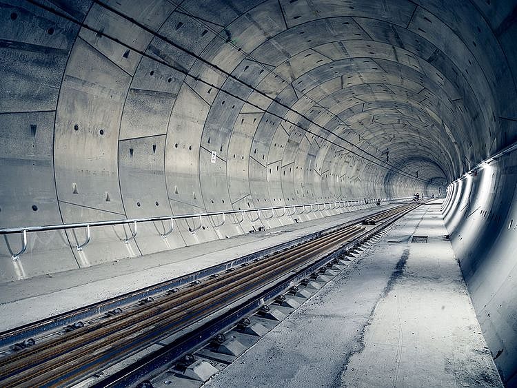 Railway tunnel