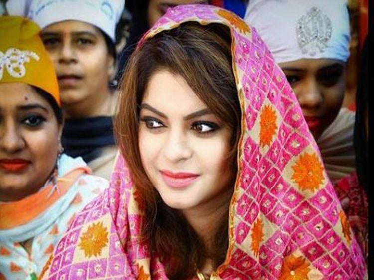 Sneha Wagh-1619935411602