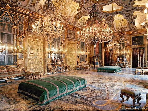 Valgaurnera-Gangi palace