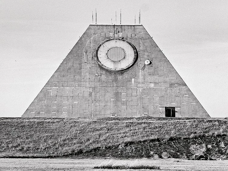 Nekoma Pyramid -  Dakota, USA