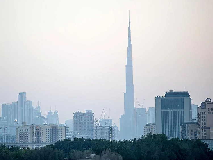 Stock Dubai skyline