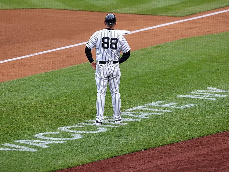 Yankees coach Phil Nevin