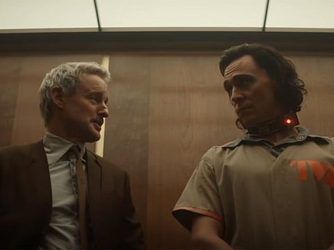 Owen Wilson and Tom Hiddleston in a clip for series 'Loki'.