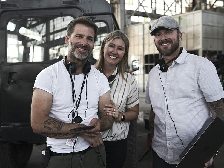 Director Zack Snyder on set of Army of the Dead-1621335103719