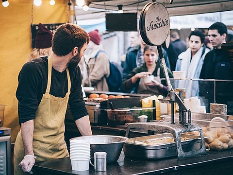 A score of 4 on a 1-5 scale need not mean consumers will stick with a brand or business at the time of a buy. 