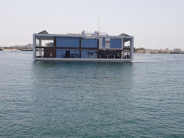 BUS Seagate shipyard