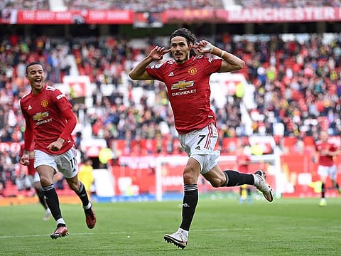 Manchester United's Edinson Cavani celebrates 