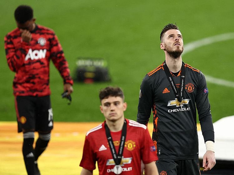 Manchester United goalkeeper David de Gea after receiving his silver medal after losing the Uefa League final to Villarreal