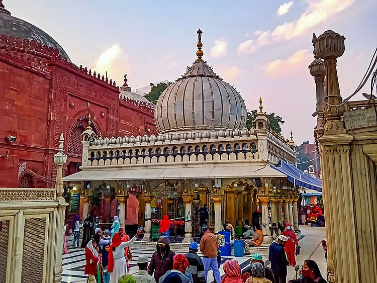 Nizamuddin Auliya