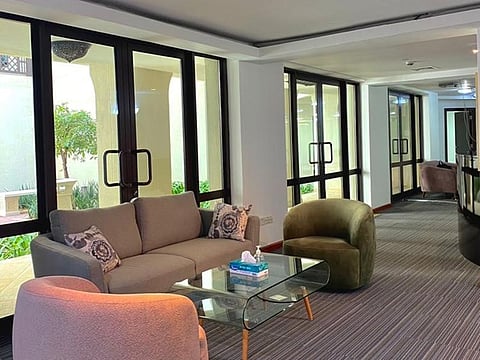 Al Arabiya guides its clients with step-by-step solutions 