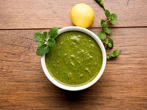 Indian coriander chutney: A green and minty twist to your savouries