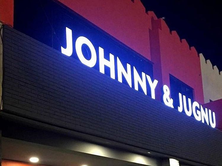 Pakistan’s Prime Minister Imran Khan has called for a reform of Punjab’s police force, saying “cronies” had been appointed by politicians to control police stations.