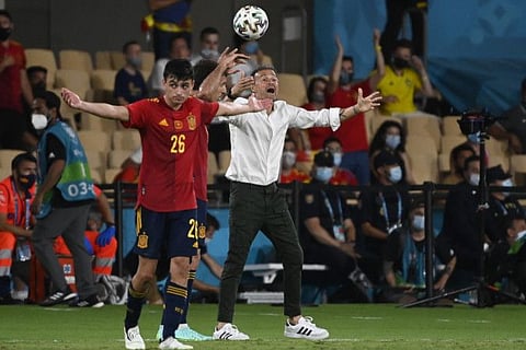Spain's manager Luis Enrique gestures during the Euro 2020 Group E match against Sweden at La Cartuja stadium in Seville.
